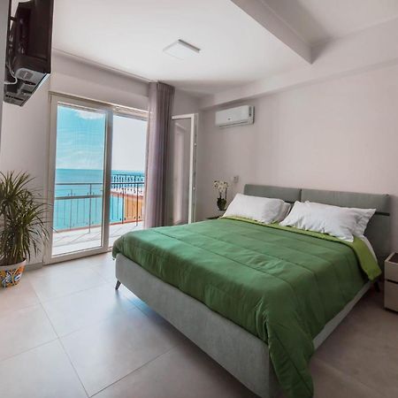 카탄차로 Blu Marine B&B 외부 사진