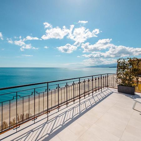 카탄차로 Blu Marine B&B 외부 사진