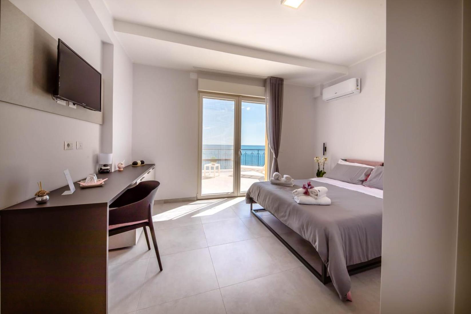 카탄차로 Blu Marine B&B 외부 사진