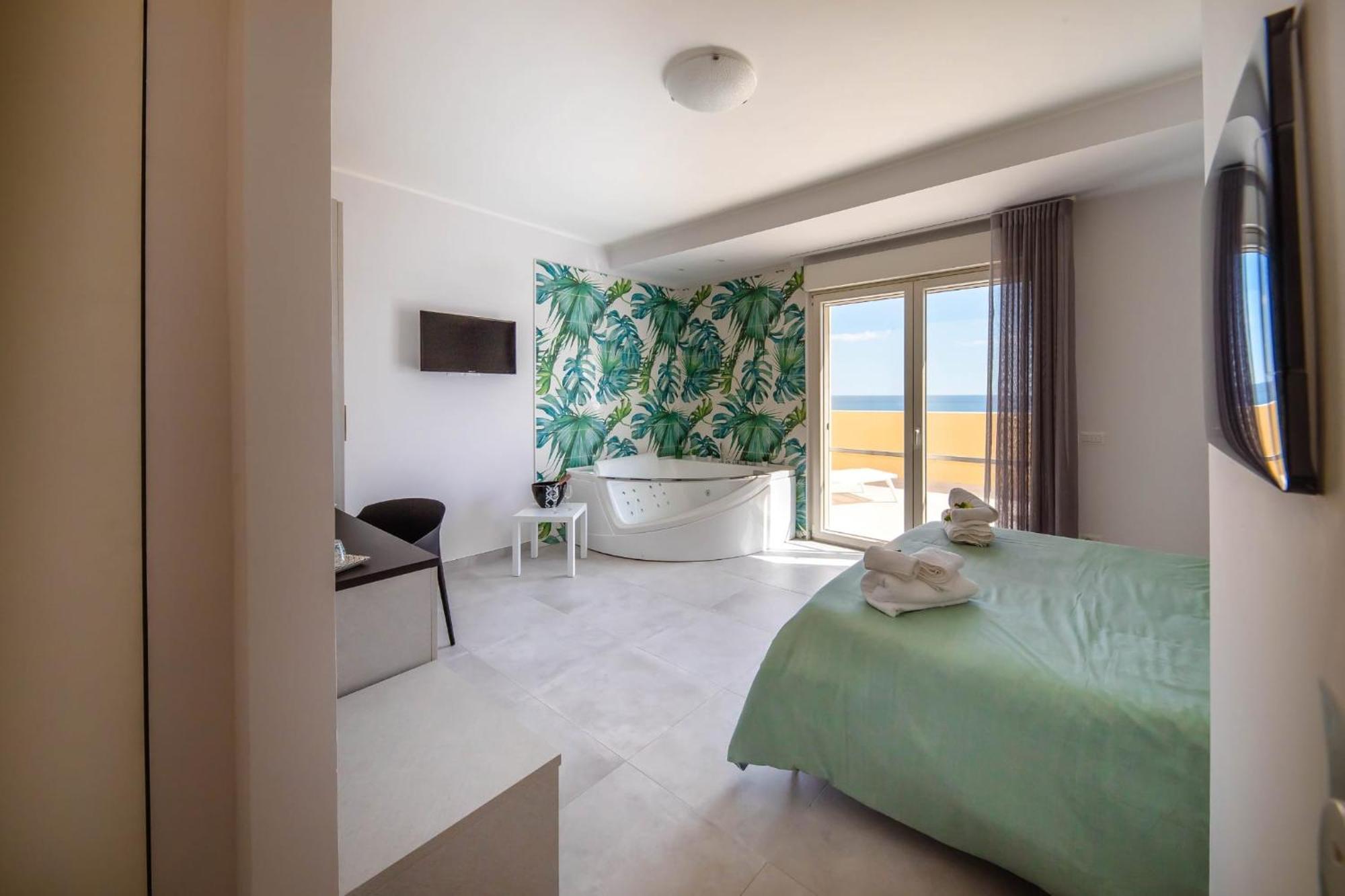 카탄차로 Blu Marine B&B 외부 사진