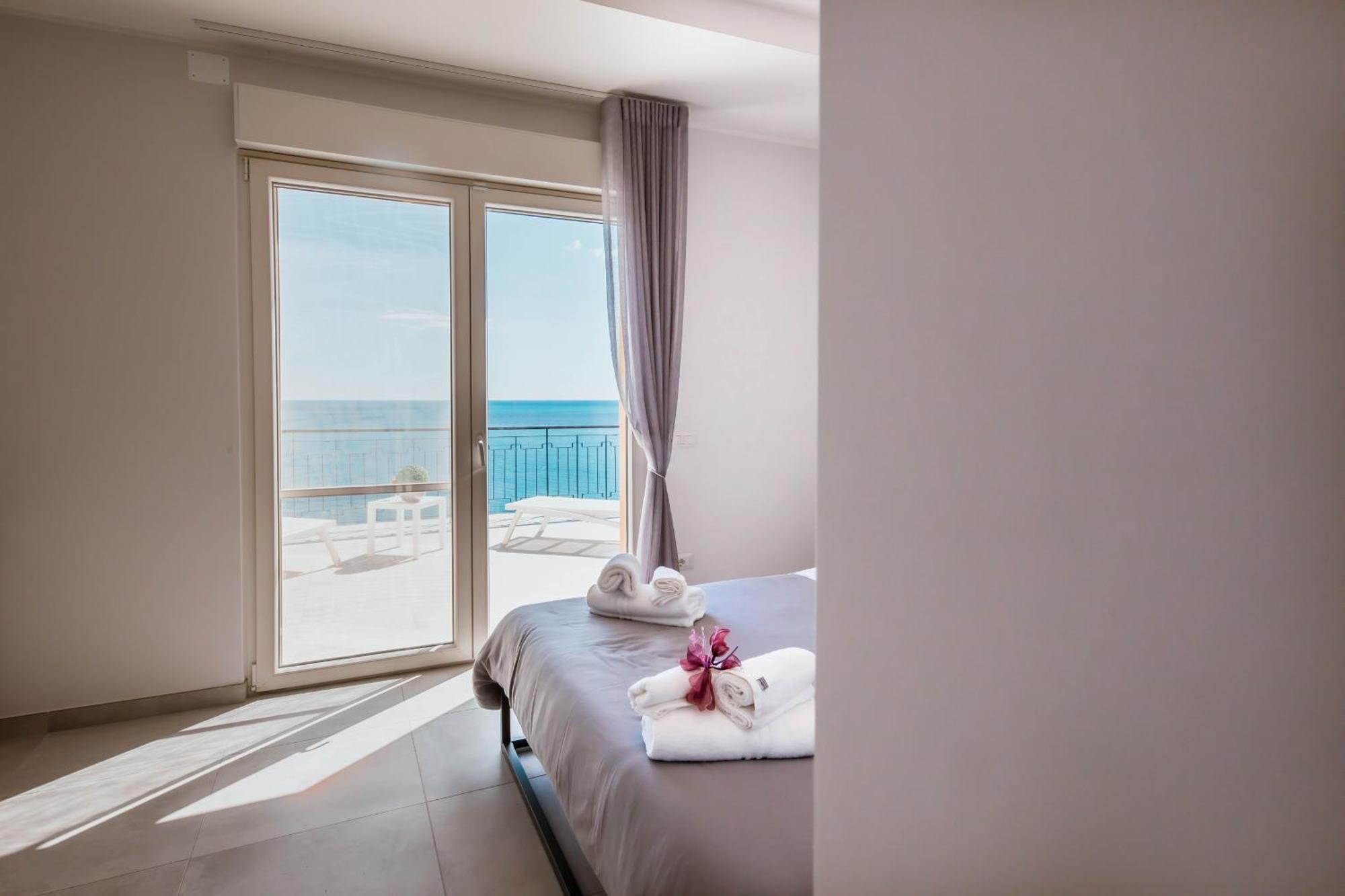 카탄차로 Blu Marine B&B 외부 사진